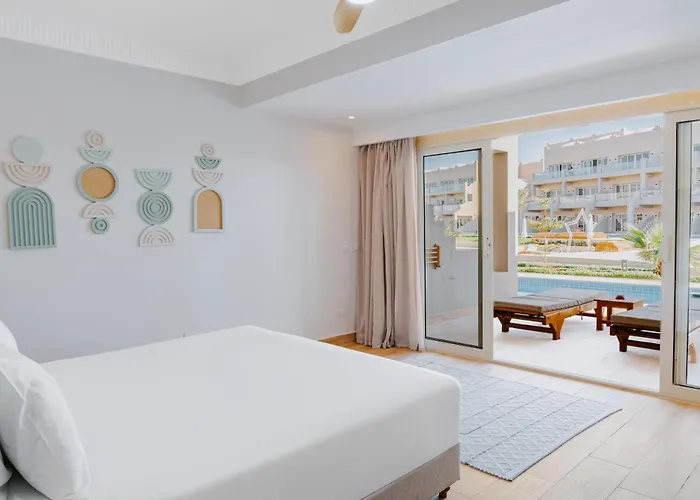 Hotel Diamond By Pearl